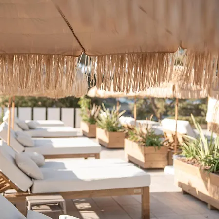 Atolon & Kaafu Club Hotel