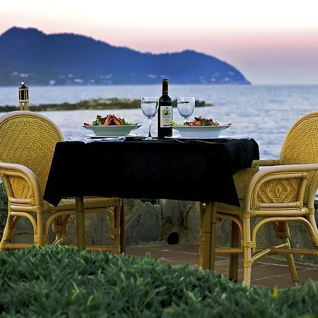 Atolon & Kaafu Club Hotel