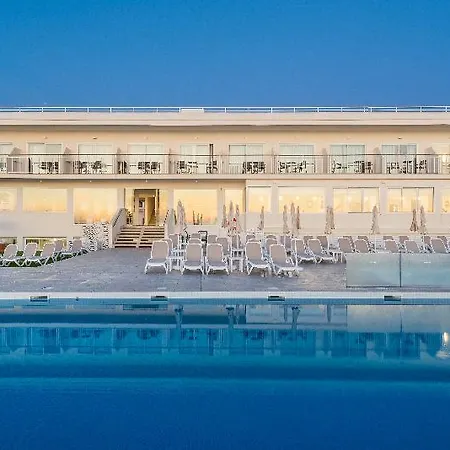 Atolon & Kaafu Club Hotel 4*